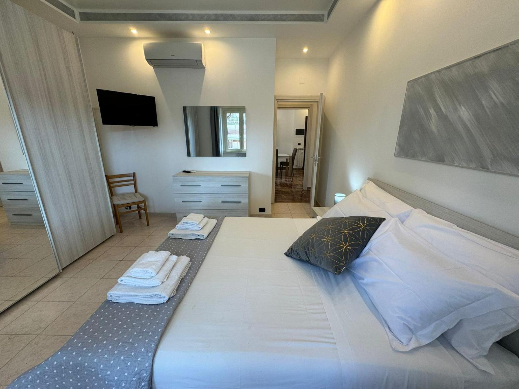 Cozy&quiet Getaway In Gianicolo Apartment