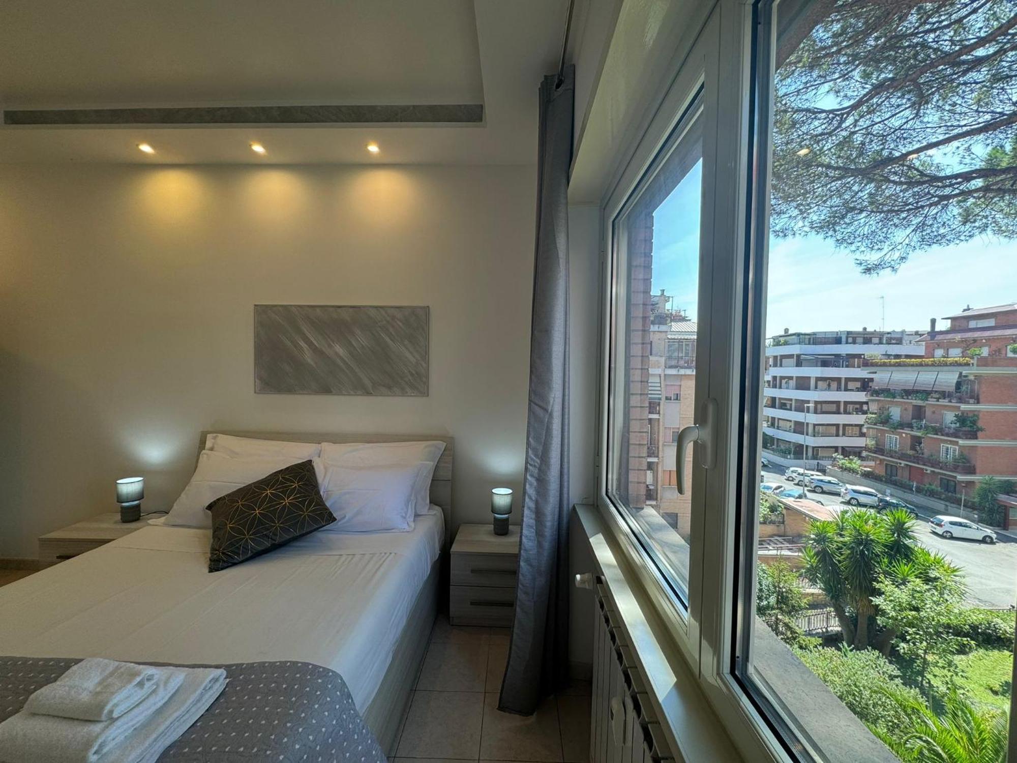 Cozy&quiet Getaway In Gianicolo Rom